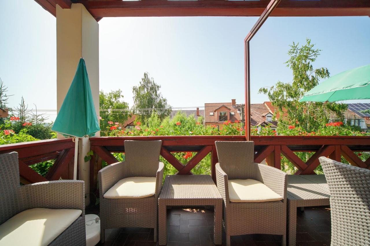Siesta Vendeghaz Villa เอ็กเกอร์ ภายนอก รูปภาพ